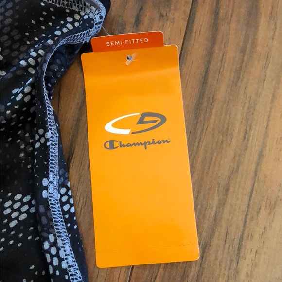 Champion workout top - Picture 3 of 5